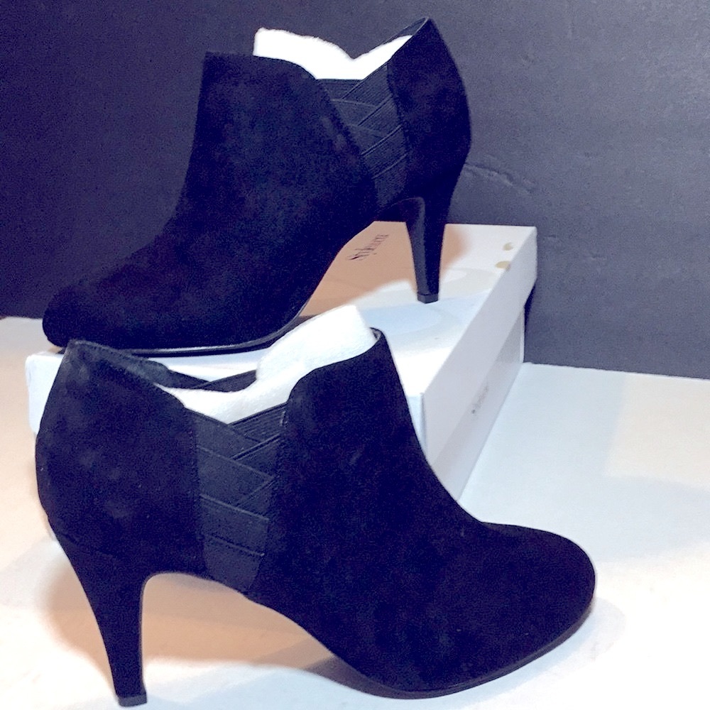 Style & Co Arianah Suede Ankle Boots Color: Black‎  Sz 8.5